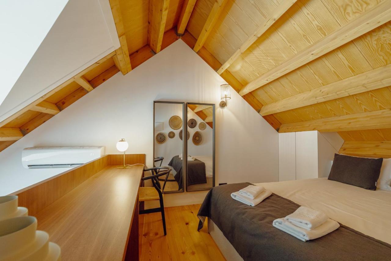 Elegant Downtown Apartment By Vacationy Porto Exterior photo